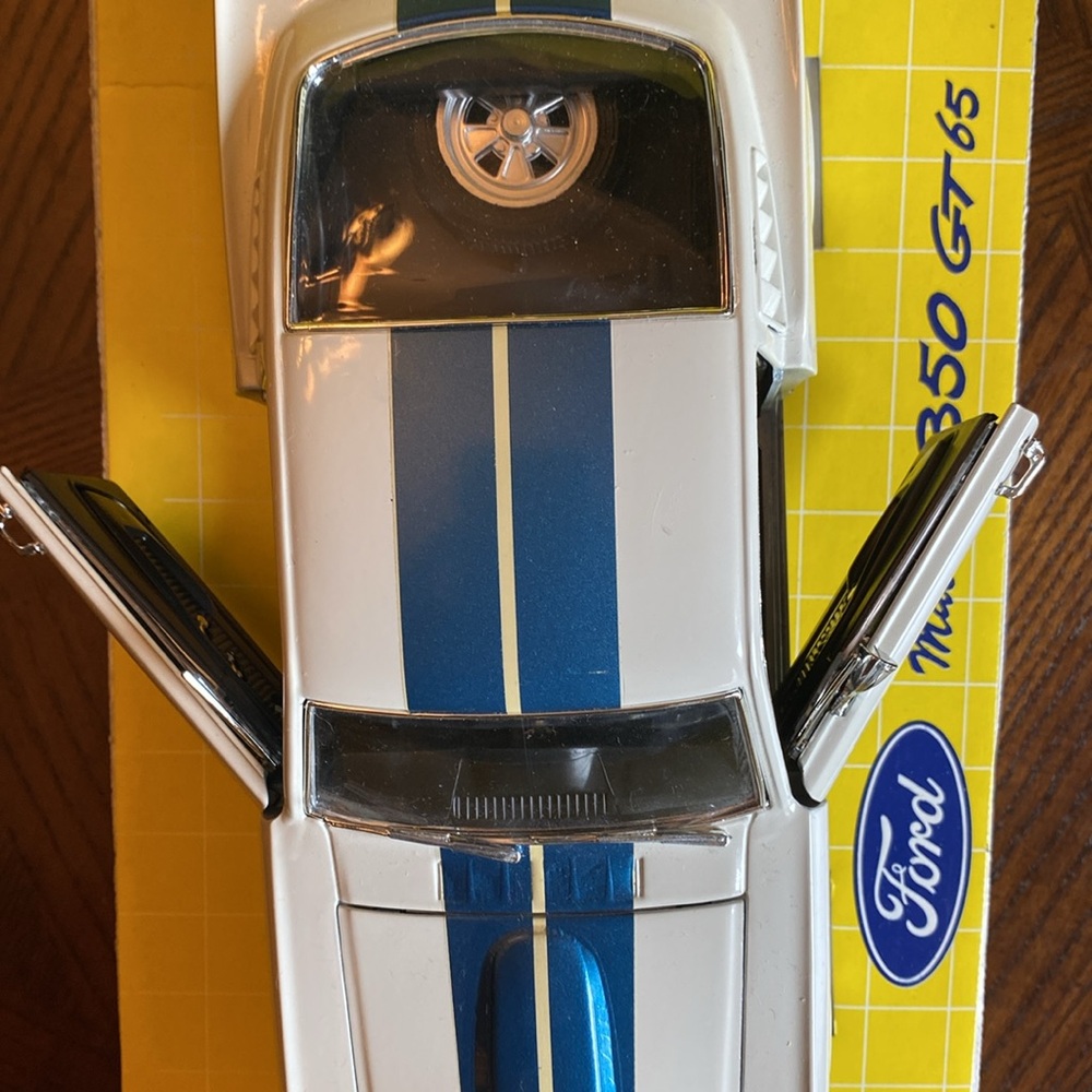 Ford Mustang Diecast Model Car, 350 GT 1965 Fastback, 1:18 Scale,Jouef Evolution - Picture 8 of 16